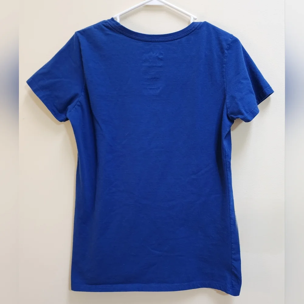 Nike Slim Fit Crewneck T-Shirt with Gradient Blue Black and White Swoosh Logo